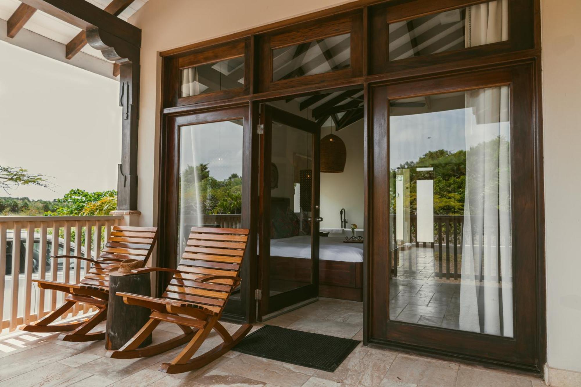 Almond Beach Resort At Jaguar Reef Hopkins Kültér fotó