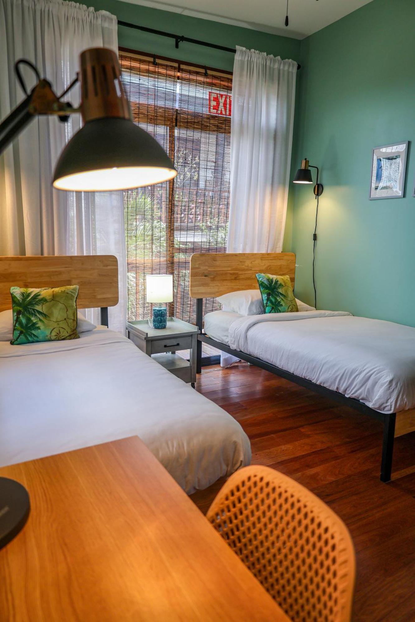 Almond Beach Resort At Jaguar Reef Hopkins Kültér fotó