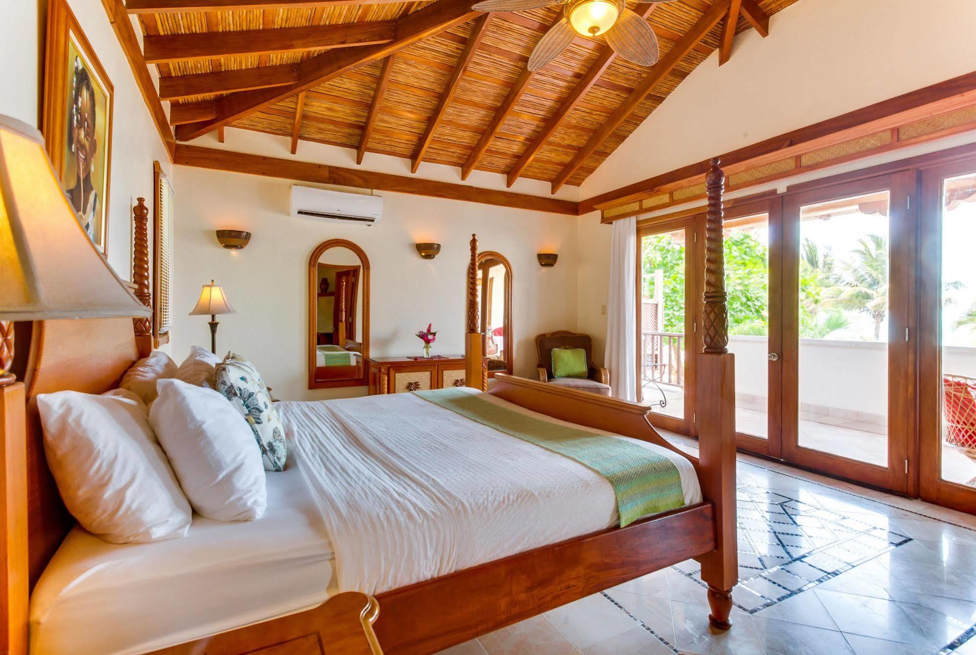 Almond Beach Resort At Jaguar Reef Hopkins Kültér fotó