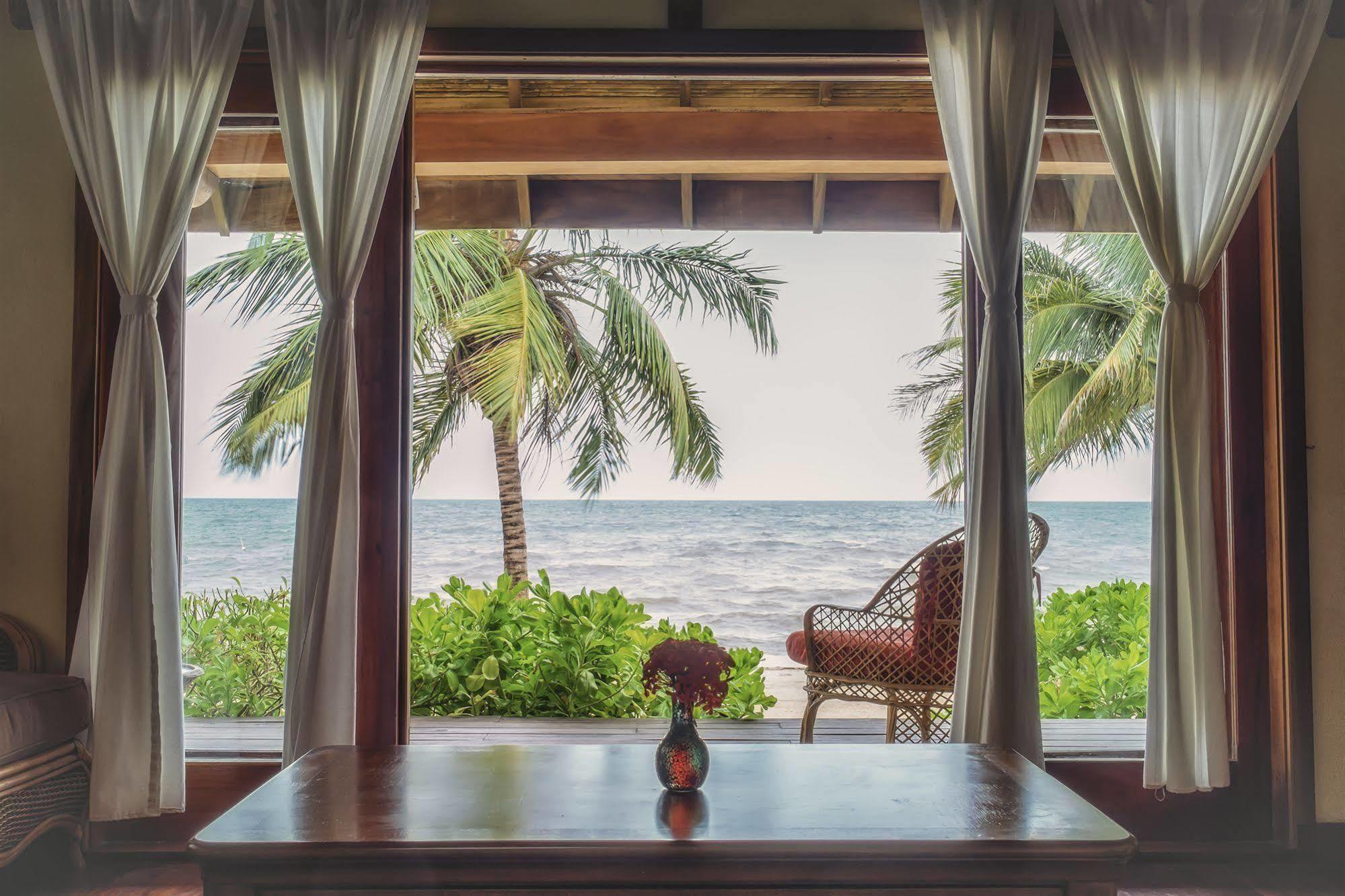 Almond Beach Resort At Jaguar Reef Hopkins Kültér fotó