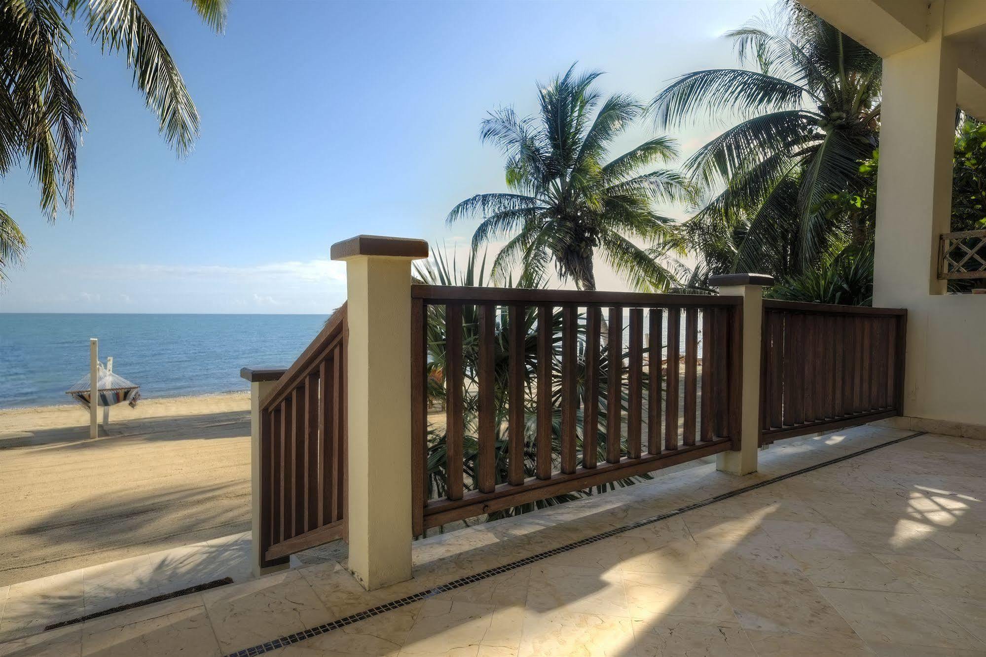 Almond Beach Resort At Jaguar Reef Hopkins Kültér fotó
