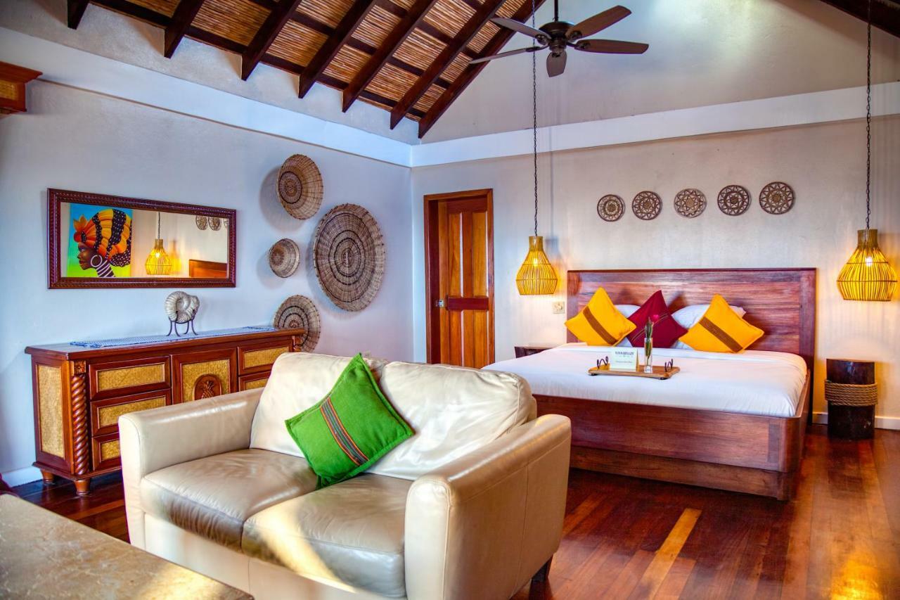 Almond Beach Resort At Jaguar Reef Hopkins Kültér fotó